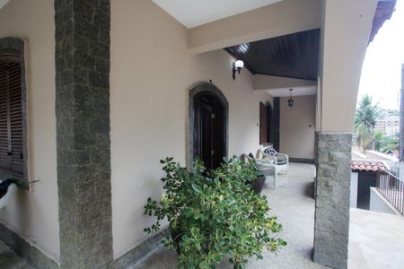 Casa à venda com 351m², 5 quartos e 4 vagasÁrea comum