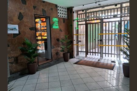 Apartamento à venda com 42m², 1 quarto e sem vaga