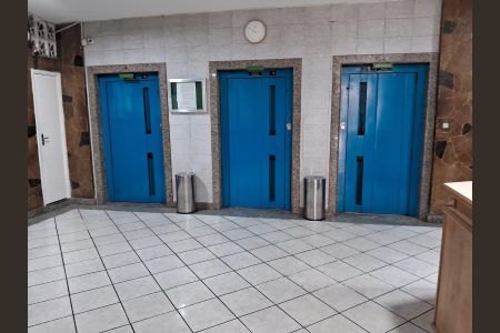 Apartamento à venda com 42m², 1 quarto e sem vaga