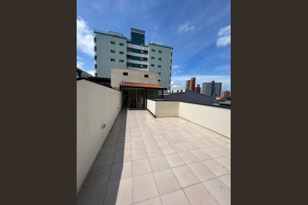 Apartamento à venda com 100m², 2 quartos e 2 vagasVaranda