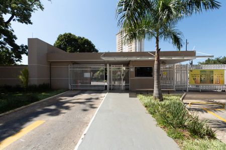 Apartamento para alugar com 53m², 2 quartos e 1 vaga Apartamento para alugar com 53m², 2 quartos e 1 vagaFachada