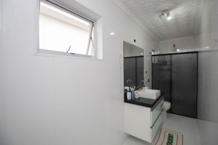 Casa para alugar com 490m², 4 quartos e 7 vagasBanheiro da Suíte