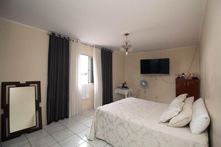 Casa para alugar com 490m², 4 quartos e 7 vagasQuarto 3