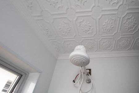 Casa para alugar com 490m², 4 quartos e 7 vagasBanheiro 3