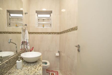 Casa para alugar com 490m², 4 quartos e 7 vagasLavabo