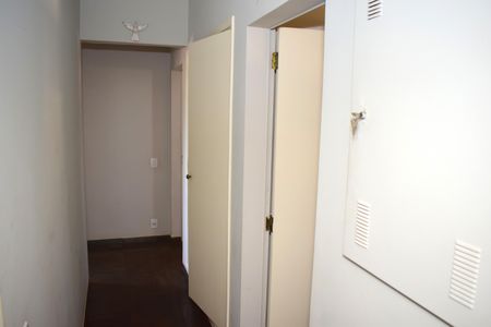 Apartamento para alugar com 130m², 3 quartos e 1 vagaCorredor