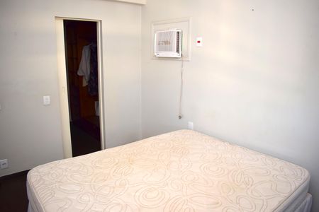 Apartamento para alugar com 130m², 3 quartos e 1 vagaSuíte