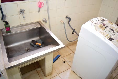 Apartamento para alugar com 130m², 3 quartos e 1 vagaÁrea de Serviço