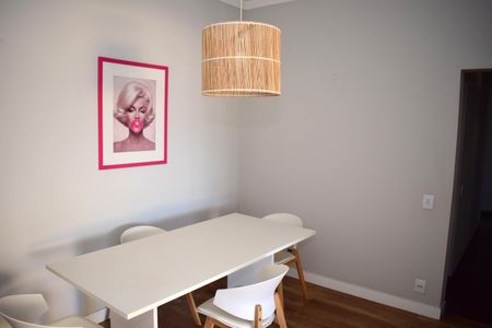 Apartamento para alugar com 130m², 3 quartos e 1 vagaSala de Jantar