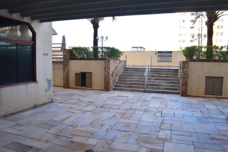 Apartamento para alugar com 130m², 3 quartos e 1 vagaÁrea comum