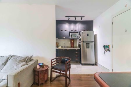 Sala de apartamento à venda com 2 quartos, 68m² em Butantã, São Paulo