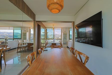 Apartamento à venda com 144m², 3 quartos e 2 vagasSala