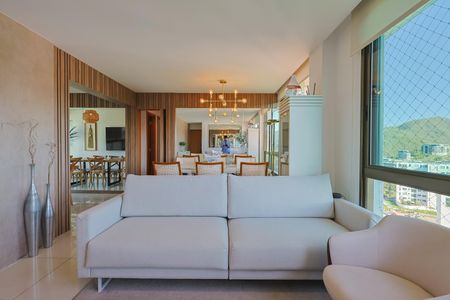 Apartamento à venda com 144m², 3 quartos e 2 vagasSala