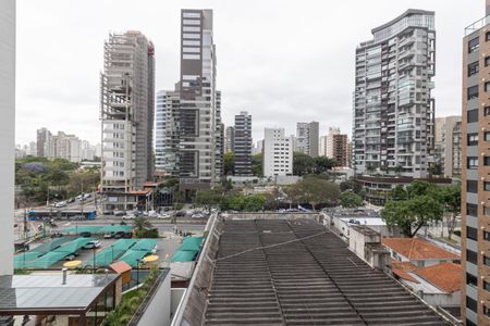 Apartamento à venda com 97m², 2 quartos e 1 vaga Apartamento à venda com 97m², 2 quartos e 1 vagaVista da Varanda da Suíte 1