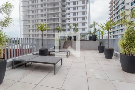 Apartamento à venda com 97m², 2 quartos e 1 vaga Apartamento à venda com 97m², 2 quartos e 1 vagaÁrea comum - Solarium