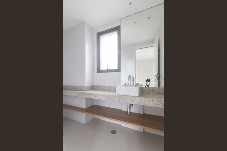 Apartamento à venda com 97m², 2 quartos e 1 vaga Apartamento à venda com 97m², 2 quartos e 1 vagaLavabo