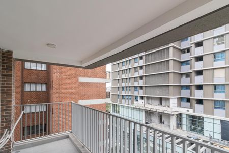 Apartamento à venda com 97m², 2 quartos e 1 vaga Apartamento à venda com 97m², 2 quartos e 1 vagaVaranda da Suíte 1