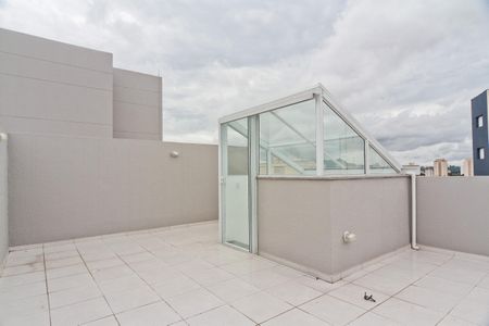 Apartamento para alugar com 64m², 1 quarto e sem vagaCobertura