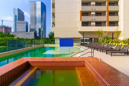 Studio à venda com 24m², 1 quarto e sem vagaPiscina