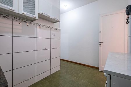 Apartamento à venda com 37m², 1 quarto e sem vaga Apartamento à venda com 37m², 1 quarto e sem vagaCozinha