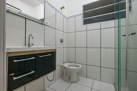 Banheiro  de apartamento à venda com 1 quarto, 37m² em Pinheiros, São Paulo