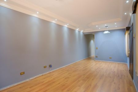 Sala de casa à venda com 3 quartos, 125m² em Chácara Seis de Outubro, São Paulo