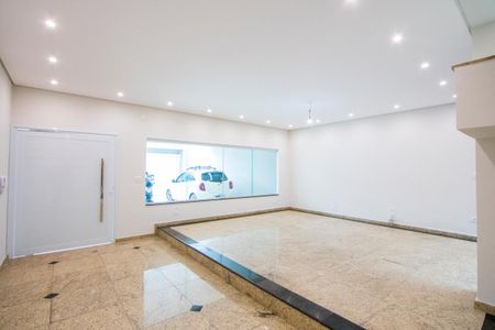 Sala de casa à venda com 3 quartos, 244m² em Parque Bandeirante, Santo André