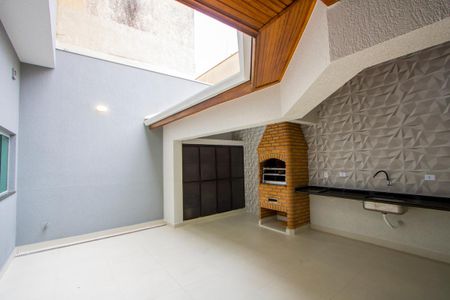 Casa à venda com 244m², 3 quartos e 5 vagasÁrea de serviço/Quintal/Espaço gourmet