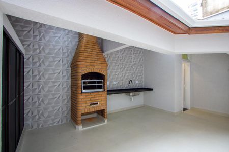 Casa à venda com 244m², 3 quartos e 5 vagasÁrea de serviço/Quintal/Espaço gourmet