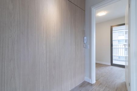 Apartamento para alugar com 97m², 2 quartos e 1 vaga Apartamento para alugar com 97m², 2 quartos e 1 vagaCorredor