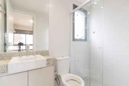 Apartamento para alugar com 97m², 2 quartos e 1 vaga Apartamento para alugar com 97m², 2 quartos e 1 vagaBanheiro da Suíte 2