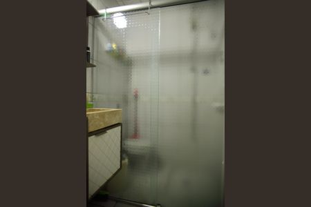 Casa à venda com 250m², 2 quartos e 1 vagaBanheiro 