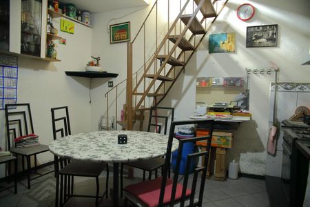Casa à venda com 250m², 2 quartos e 1 vagaÁrea de convivência/ Churrasco 