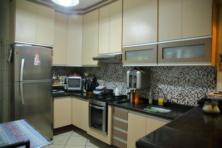 Casa à venda com 250m², 2 quartos e 1 vagaCozinha 