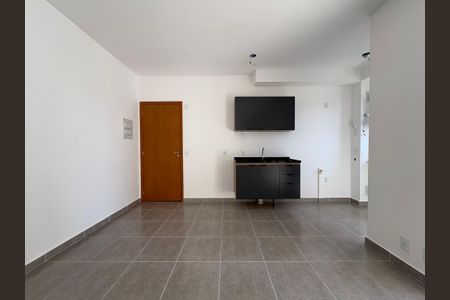 Sala de apartamento para alugar com 3 quartos, 67m² em Sumarezinho, Ribeirão Preto