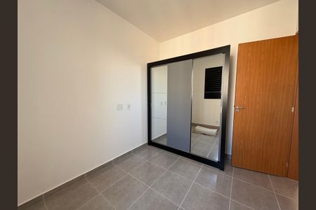 Apartamento para alugar com 67m², 3 quartos e 1 vagaQuarto 2