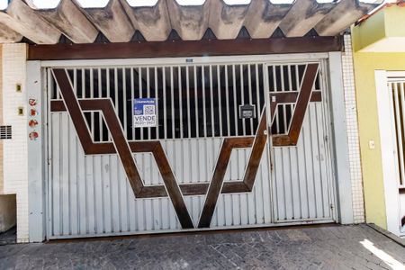 Casa à venda com 105m², 3 quartos e sem vaga Casa à venda com 105m², 3 quartos e sem vagaPortão Garagem