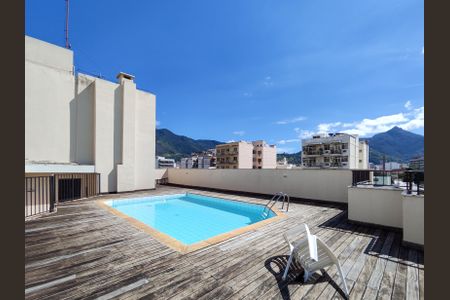 Apartamento à venda com 116m², 3 quartos e 1 vagaÁrea comum - Piscina