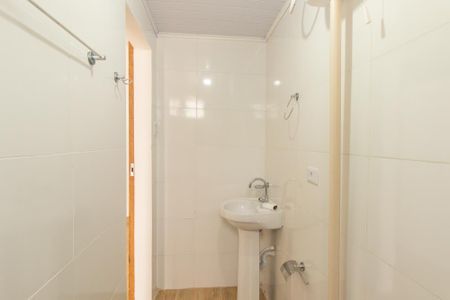 Banheiro Social de casa para alugar com 1 quarto, 29m² em Bairro Alto, Curitiba