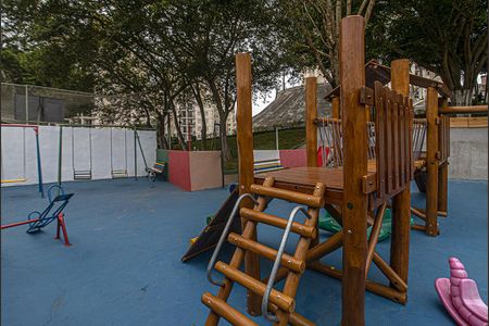 Apartamento à venda com 64m², 3 quartos e 1 vagaplay ground_3