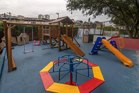 Apartamento à venda com 64m², 3 quartos e 1 vagaplay ground_1