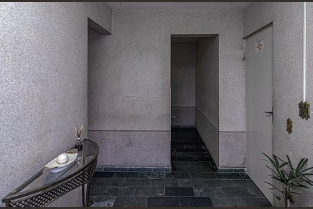 Apartamento à venda com 64m², 3 quartos e 1 vagasalão de festas_1