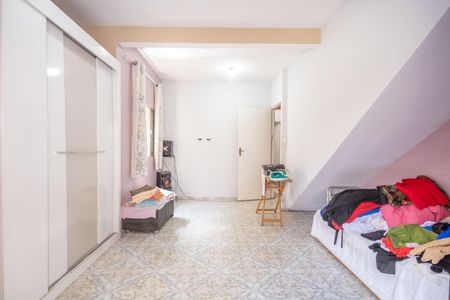 Casa à venda com 60m², 2 quartos e 1 vaga Casa à venda com 60m², 2 quartos e 1 vagaQuarto 2