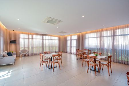 Apartamento para alugar com 58m², 2 quartos e 1 vaga Apartamento para alugar com 58m², 2 quartos e 1 vagaÁrea comum - Salão de festas