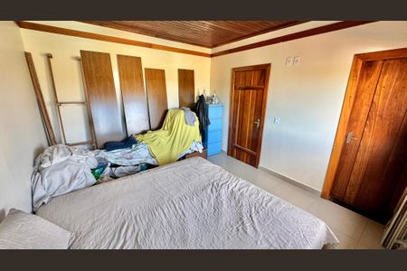 Casa de condomínio para alugar com 260m², 4 quartos e 6 vagasSuíte 2