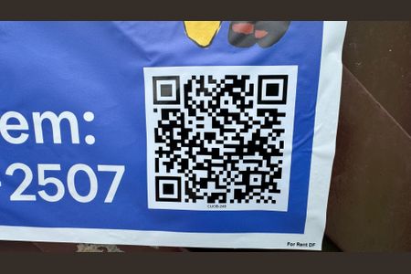 Casa de condomínio para alugar com 260m², 4 quartos e 6 vagasPlaca