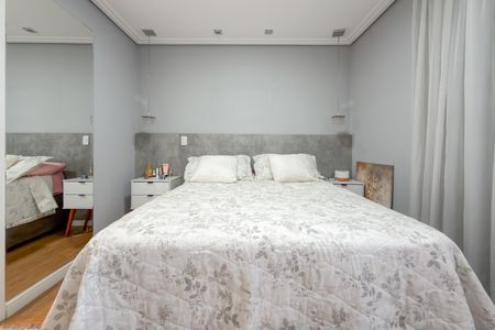 Apartamento à venda com 84m², 3 quartos e 2 vagas Apartamento à venda com 84m², 3 quartos e 2 vagasSuíte