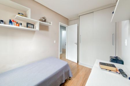 Apartamento à venda com 84m², 3 quartos e 2 vagas Apartamento à venda com 84m², 3 quartos e 2 vagasQuarto 2