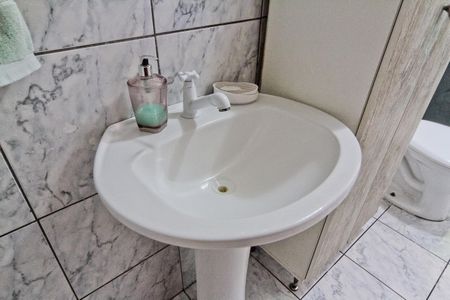 Apartamento à venda com 103m², 2 quartos e sem vagaBanheiro