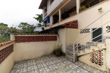 Casa para alugar com 244m², 3 quartos e 2 vagasÁrea externa